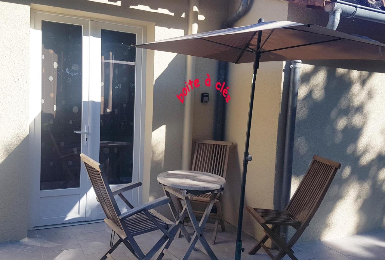 maison calme et paisible La Faye  Extérieur photo