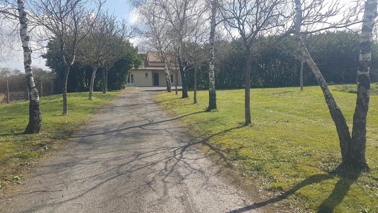 maison calme et paisible La Faye  Extérieur photo